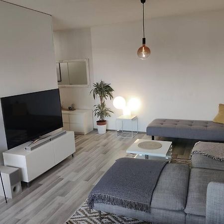 Peaceful City Center Apartment Рованиеми Экстерьер фото