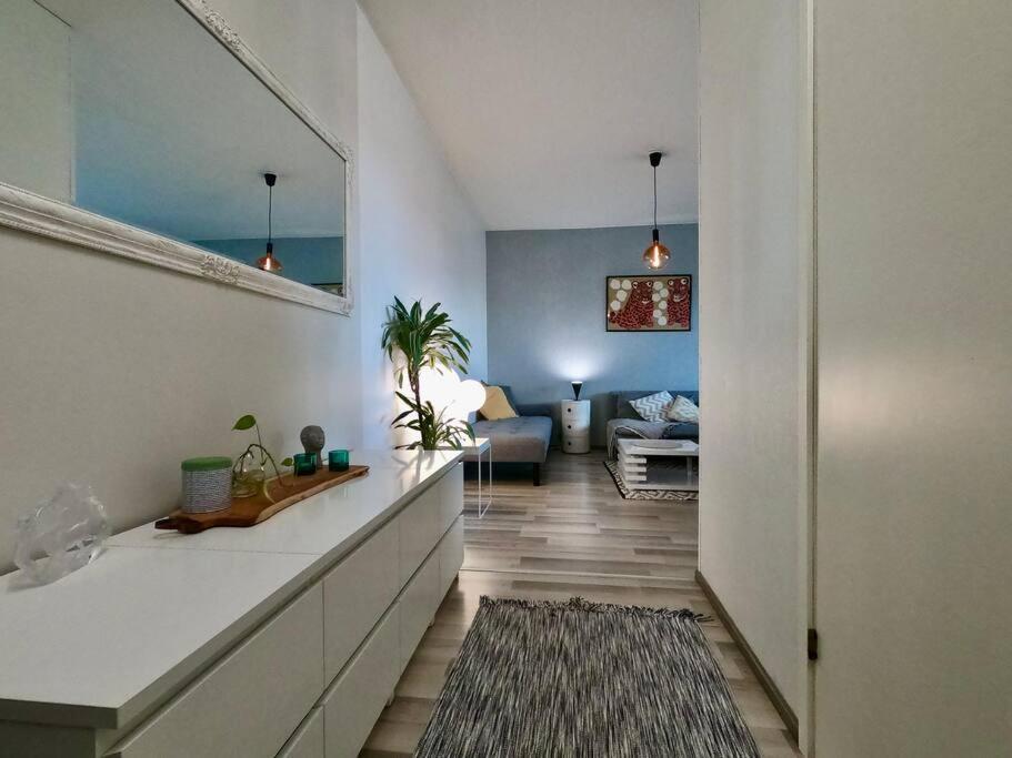 Peaceful City Center Apartment Рованиеми Экстерьер фото