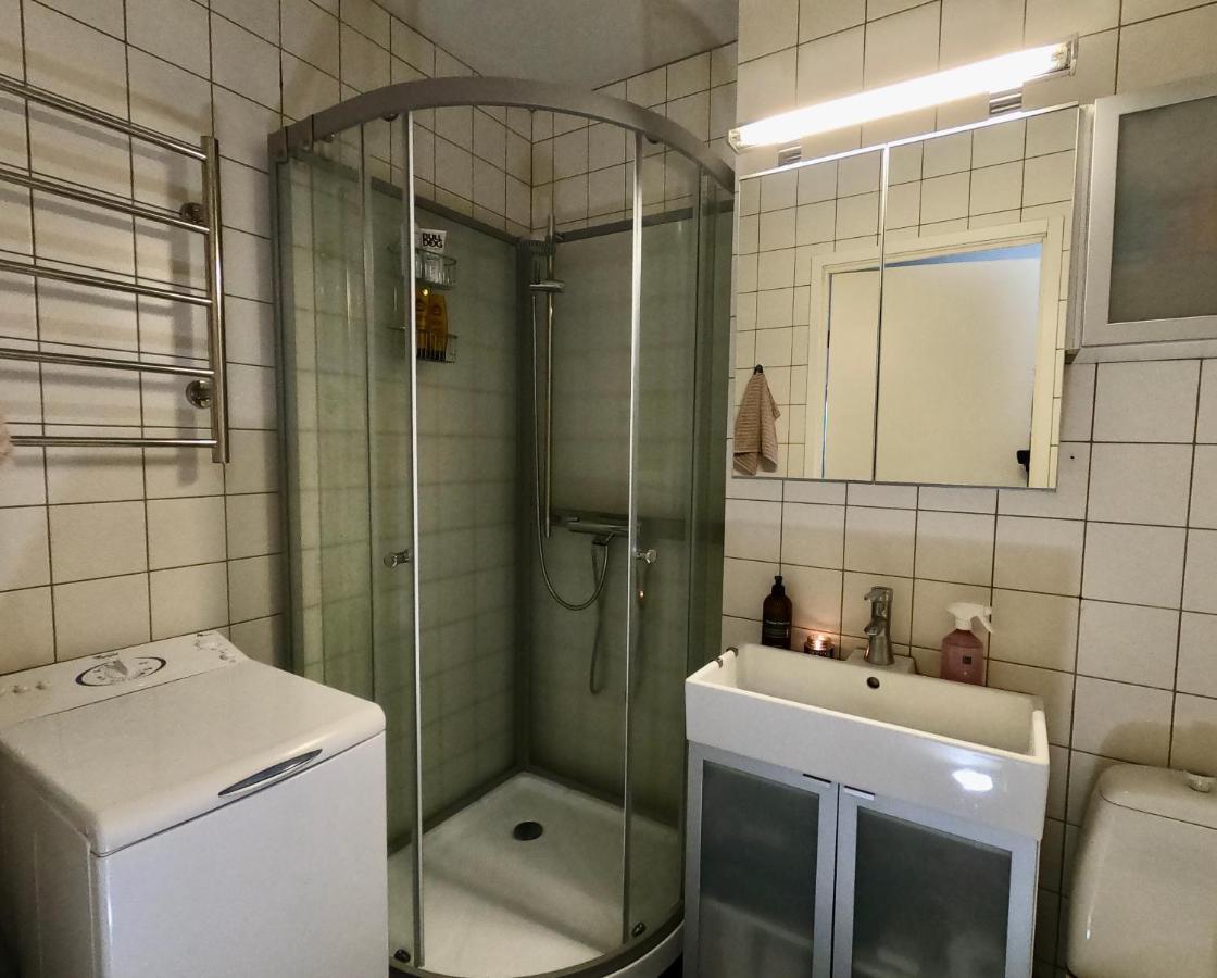 Peaceful City Center Apartment Рованиеми Экстерьер фото